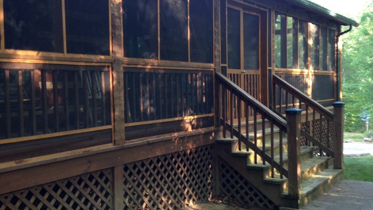 Salem Cabin | Beautiful Log Cabin in Gorgeous, Private Wooded Area