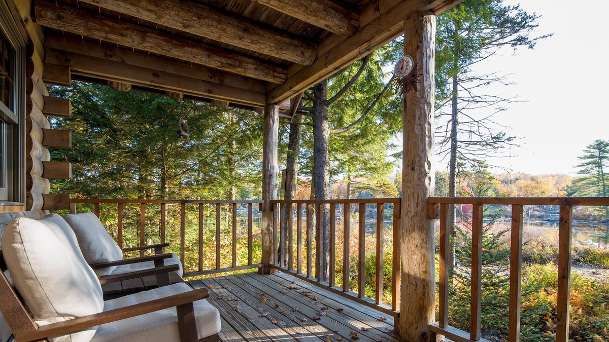 Washington Cabin | Beautiful Log Cabin on Highland Lake