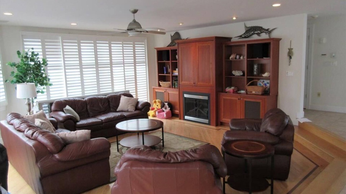 Loveladies House | Beautiful Loveladies home close to the beach with a pool.