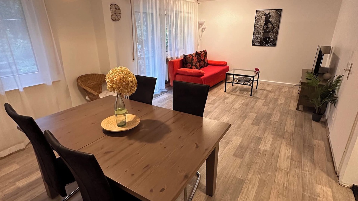 Winnenden Apartment | Beautiful & Lovely Apartment With Terrace For Up To 4 People Near Stuttgart
