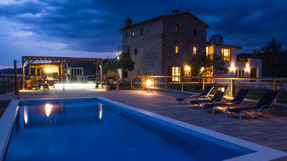 Biosca Cottage | Beautiful luxury country house in the heart of Catalonia