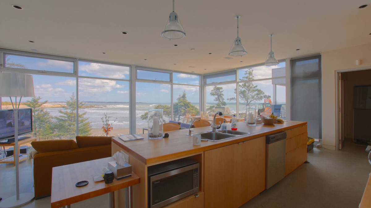 East Petpeswick House | Beautiful Martinique Beach Home Right on the sandy Beach! Minimum 30 day rental