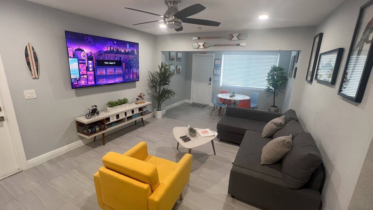 Highland Garden House | Beautiful Mango House