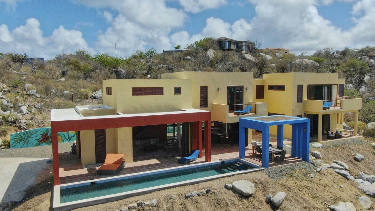 Little Trunk Bay Boat Rental | Beautiful Mexican inspired three bedroom villa overlooking The Atlantic