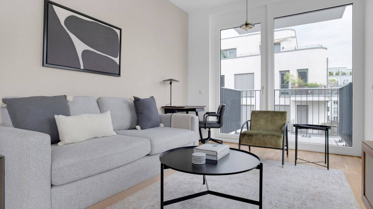 Tiergarten Apartment | Beautiful Mitte 2BR near park am Gleisdreieck, by Blueground