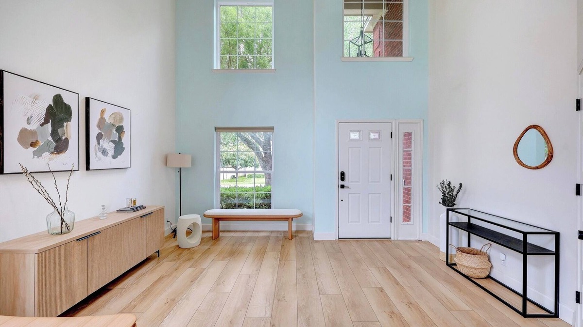 Wells Branch House | Beautiful Modern 3BR Retreat with Gym, Ping Pong in quiet Austin by Domain & Q2