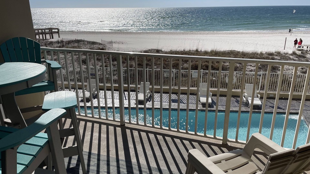 Orange Beach Condo | BEAUTIFUL MODERN/COZY BEACHFRONT CONDO!