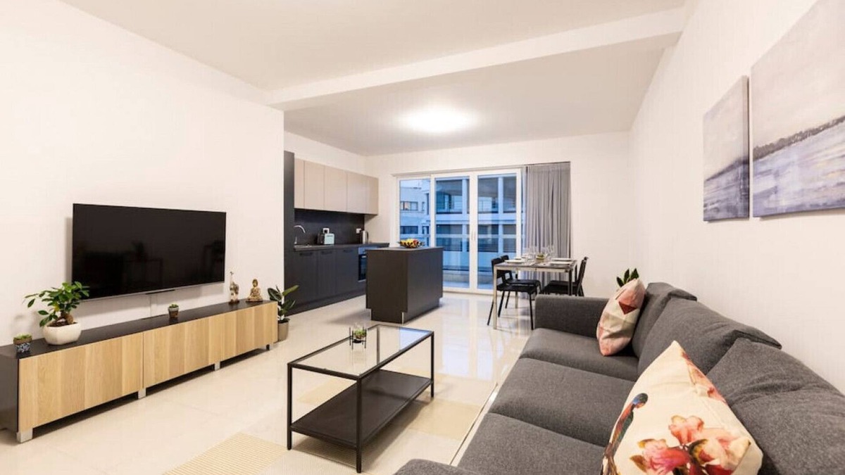 Msida Apartment | Beautiful Modern Central 2BR Apt