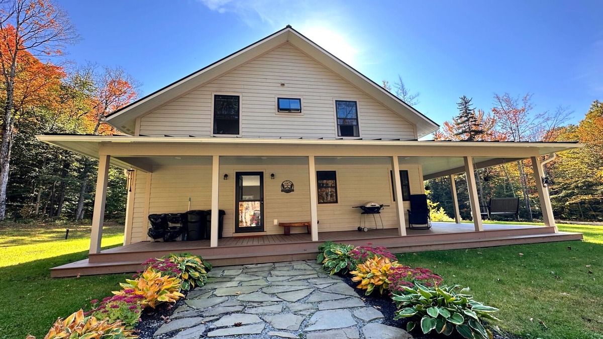 Montgomery Center House | Beautiful Mountain Cabin near Jay Peak Resort!