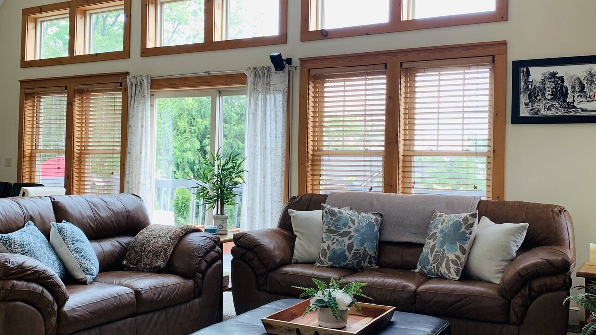Tannersville House | Beautiful mountain house with incredible views of the Pocono mountains.