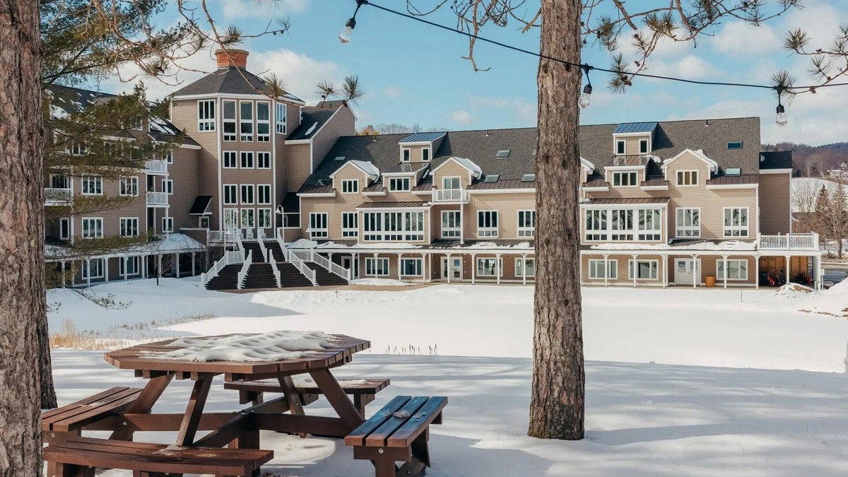 Brownsville Condo | Beautiful Mountainside Escape - 2 Bed 2 Bath Condo