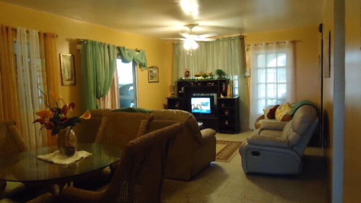 Guavate House | Beautiful Mountain vacation rentals