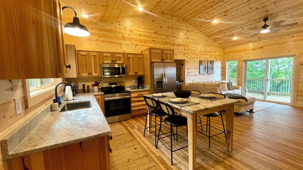 Murphy House | Beautiful Mountain View - Charming 2-bedroom house in Murphy, NC