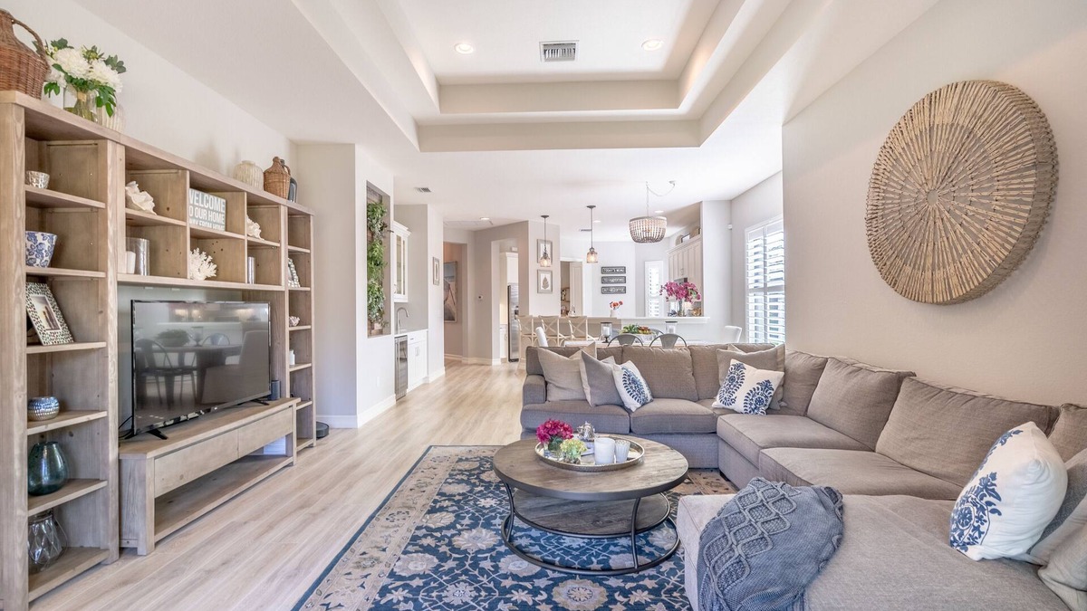 Naples Villa | BEAUTIFUL NAPLES HOME IN GATED COMMUNITY