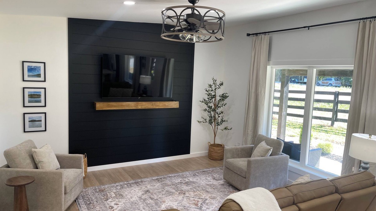 Almo House | Beautiful New 2 Bedroom Cabin at Kentucky Lake