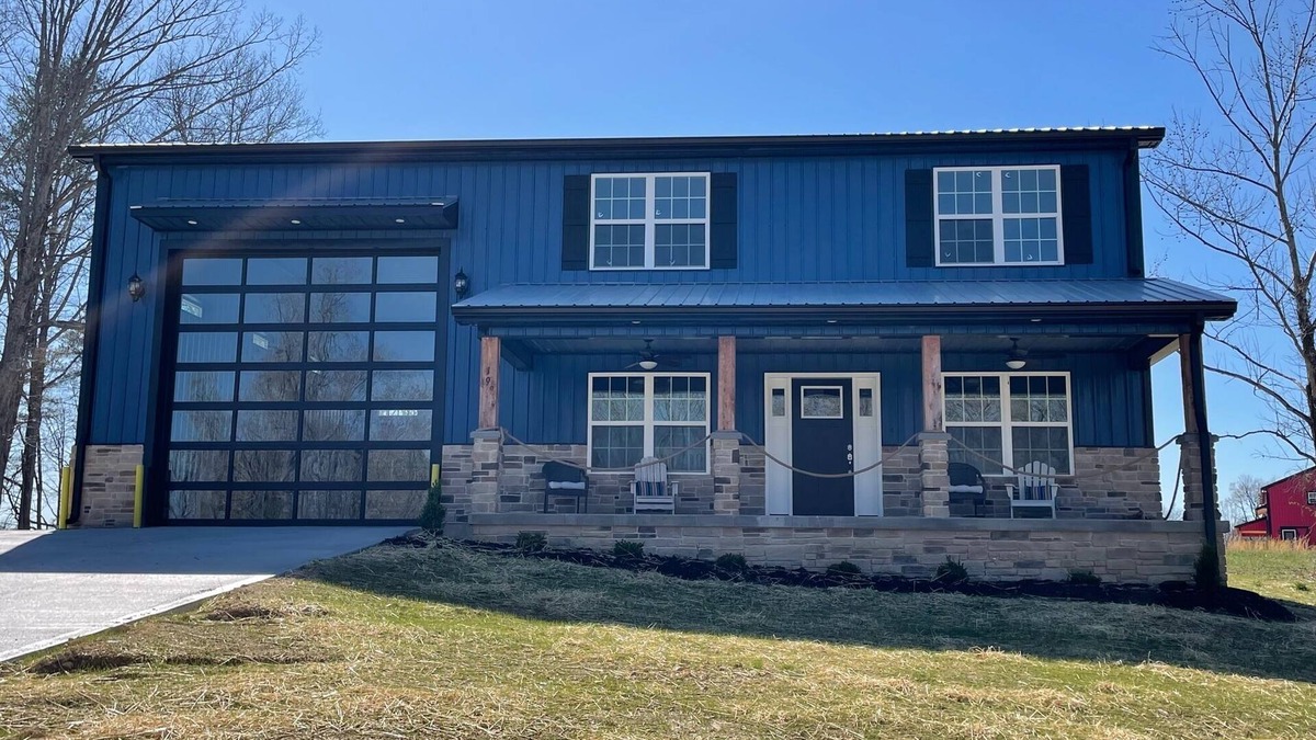 Russell Springs House | Beautiful NEW 4br 3 ba Barndaminium on Lake Cumberland
