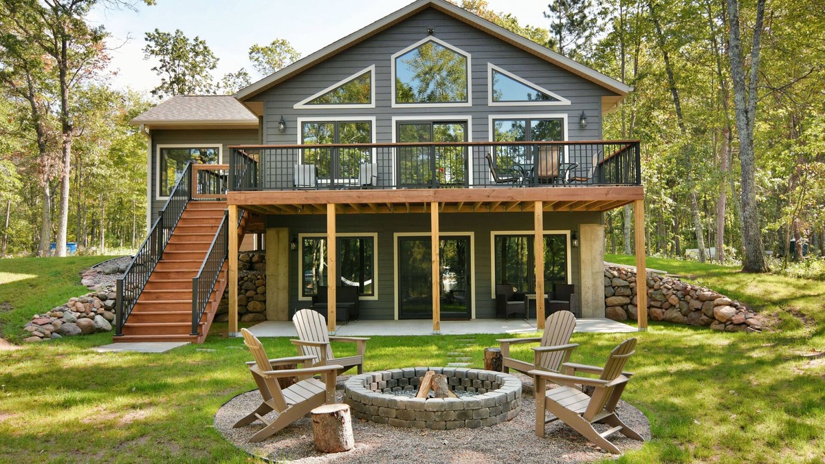 Trego Cabin | Beautiful new cabin available to rent!
