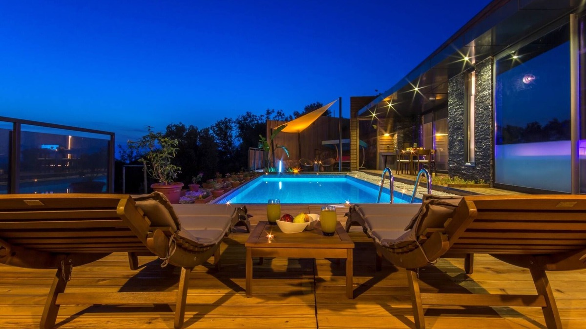 Uzumlu House | Beautiful New Comtemporary Honeymoon Villa with Secluded Pool & Panoramic Views