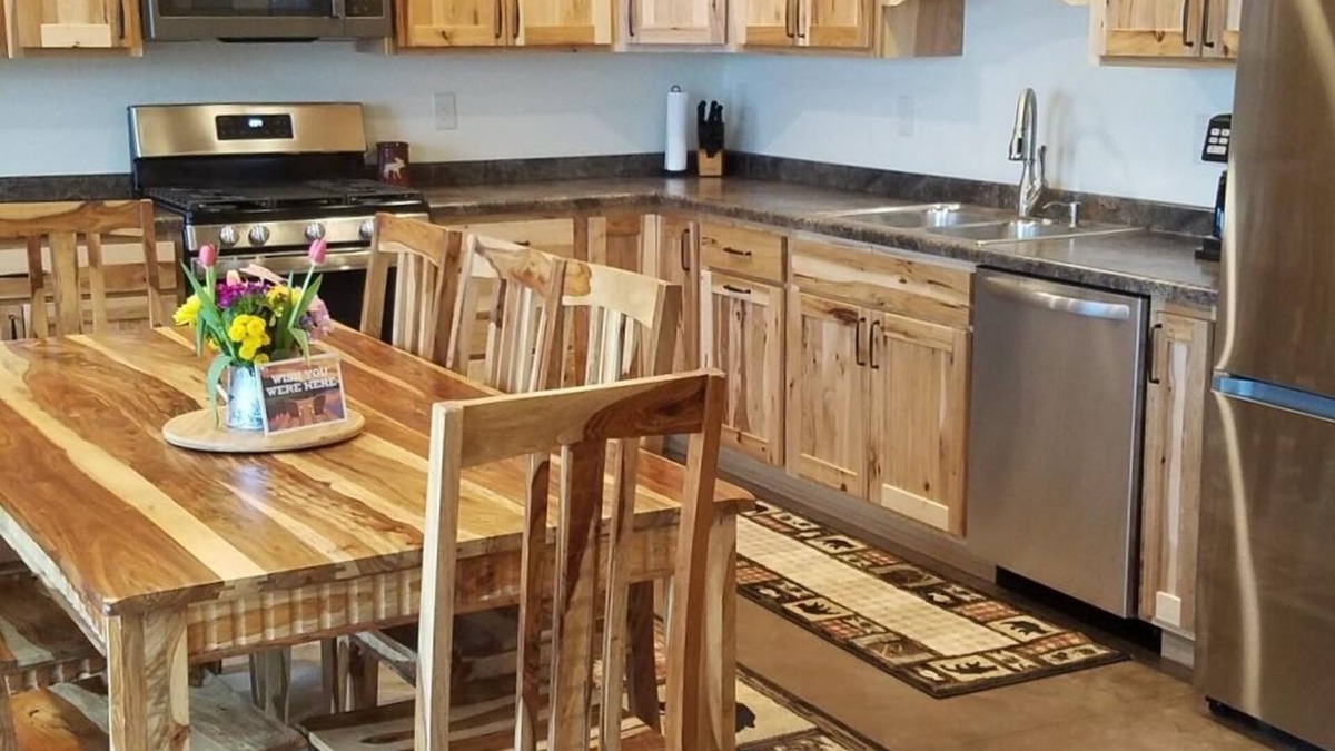 Cass County Resort | Beautiful New Lakefront Northwoods Cabin