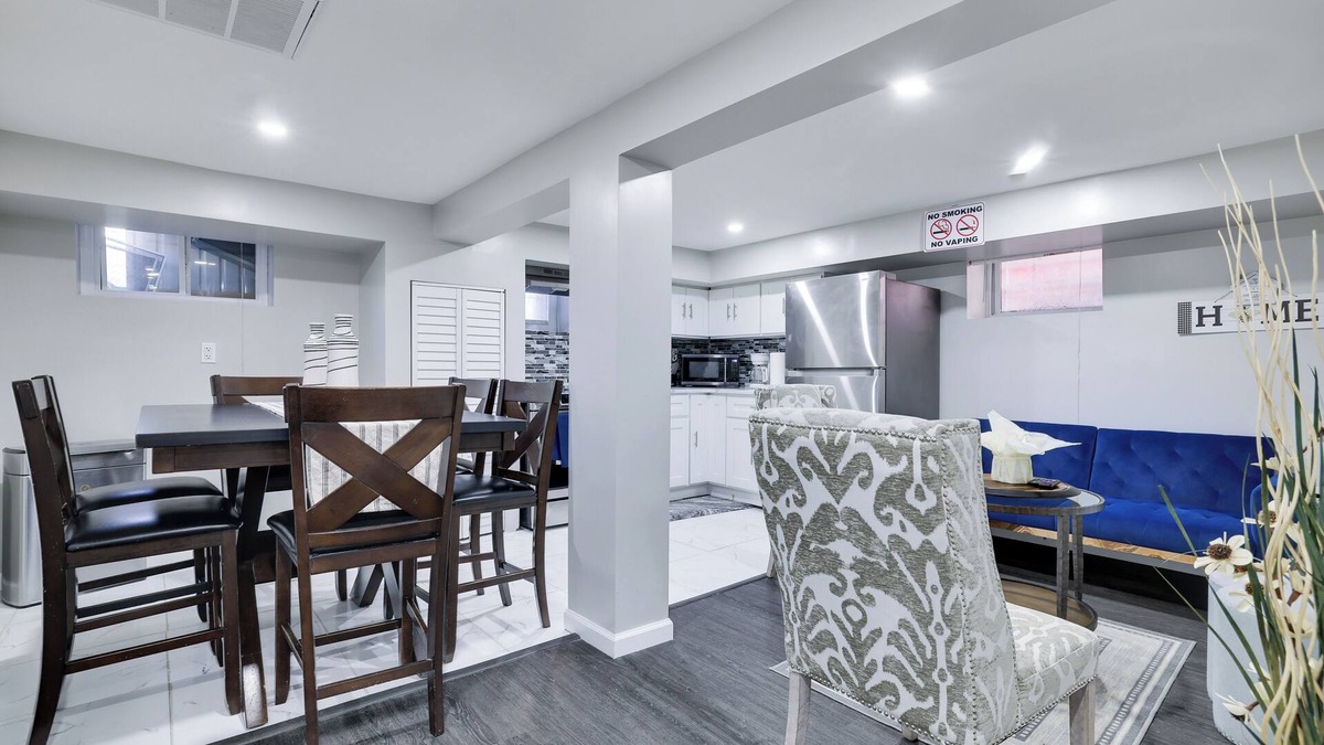 Weequahic Apartment | BEAUTIFUL NEWLY BUILT FOUR BEDROOM BASEMENT APARTMENT