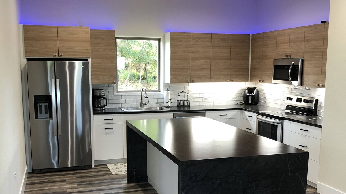 Circle D-KC Estates House | Beautiful newly built home with great view on 5 acres