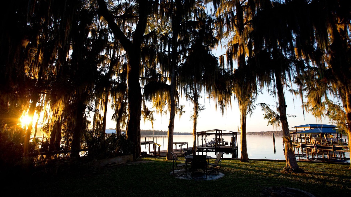 Fruitland House | Beautiful Newly Remodeled Home on River with Dock!n