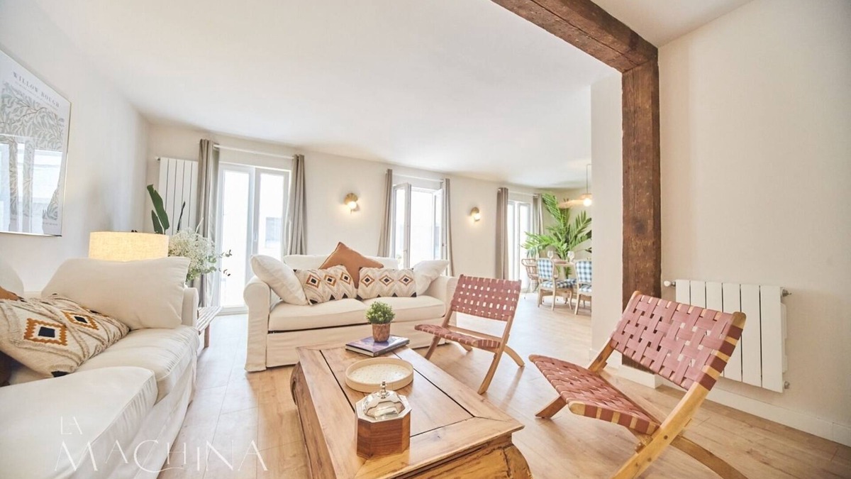 Santander Apartment | Beautiful newly renovated apartment in the center of Santander