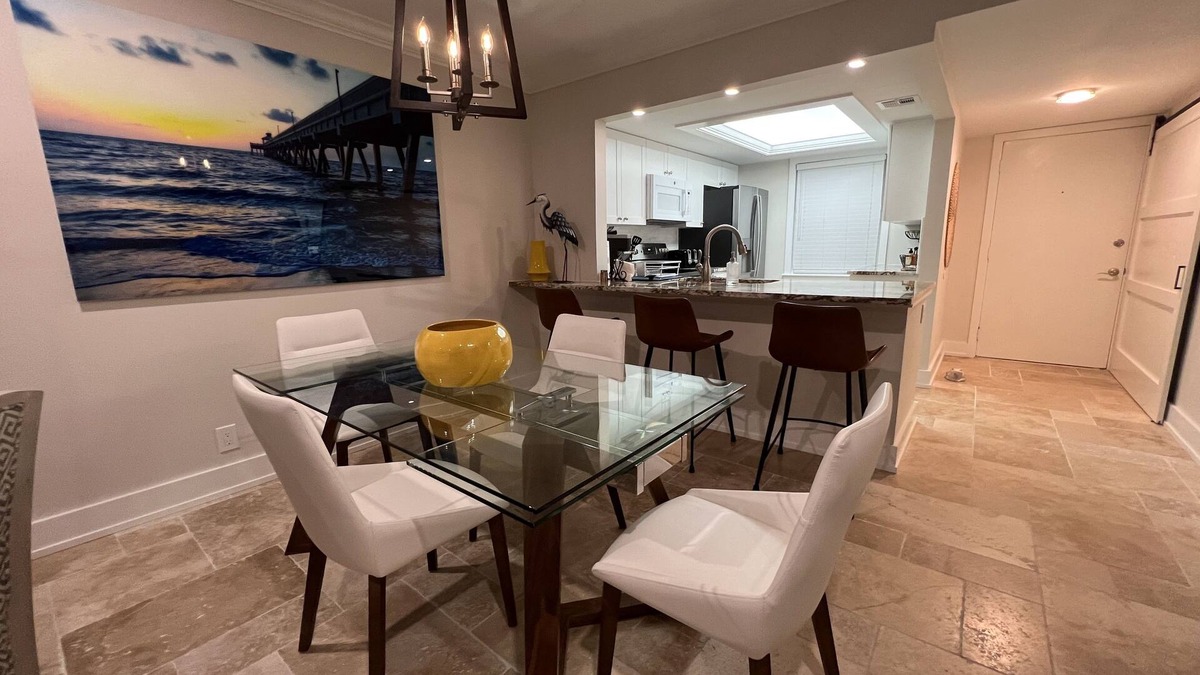 Moorings Condo | Beautiful, newly renovated condo near the beach!