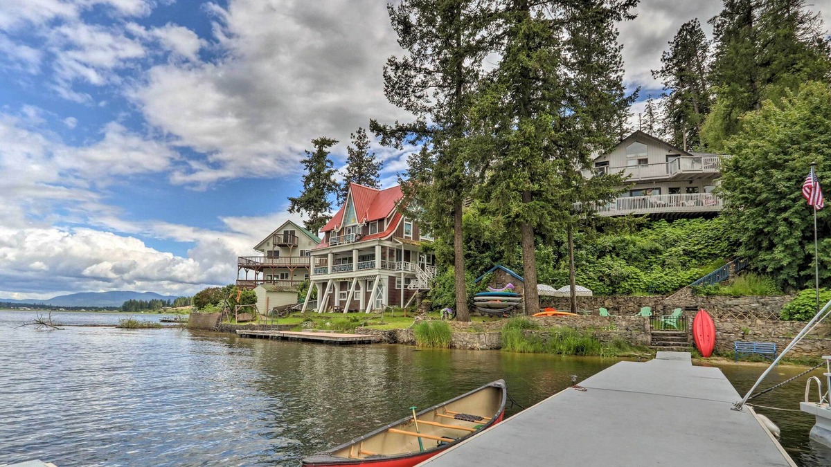 Newman Lake House | Beautiful Newman Lake Home w/ Dock & Hot Tub!