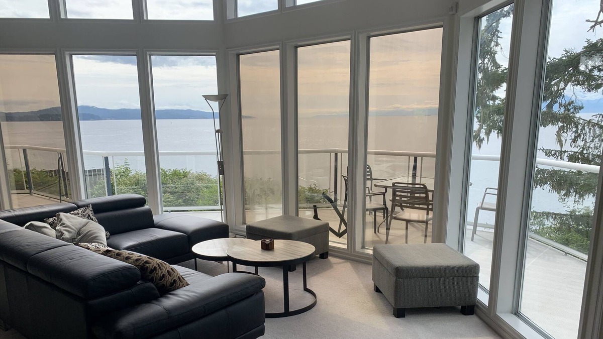 Otter Point House | Beautiful Ocean-front property
