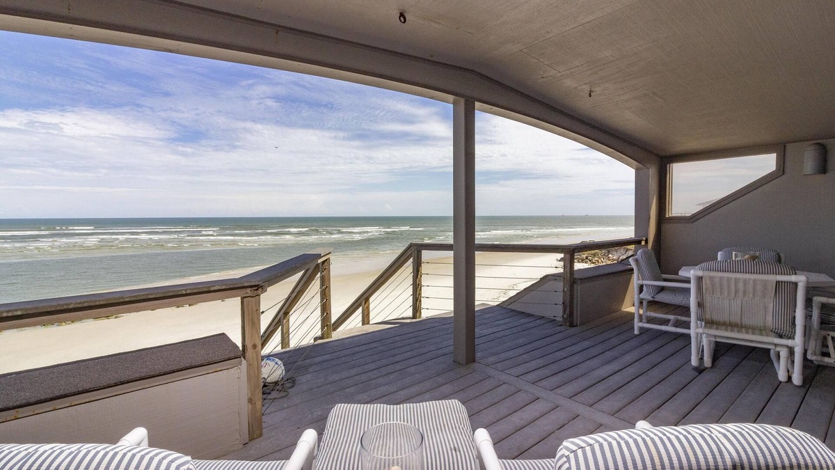 St. Augustine Condo | Beautiful Oceanfront Penthouse ~ Incredible Views ~ Pool