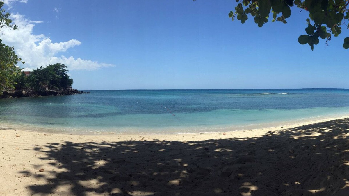 Orange Bay Condo | Beautiful Ocean View Condo in Negril, Jamaica NEW LISTING ON THE BEACH