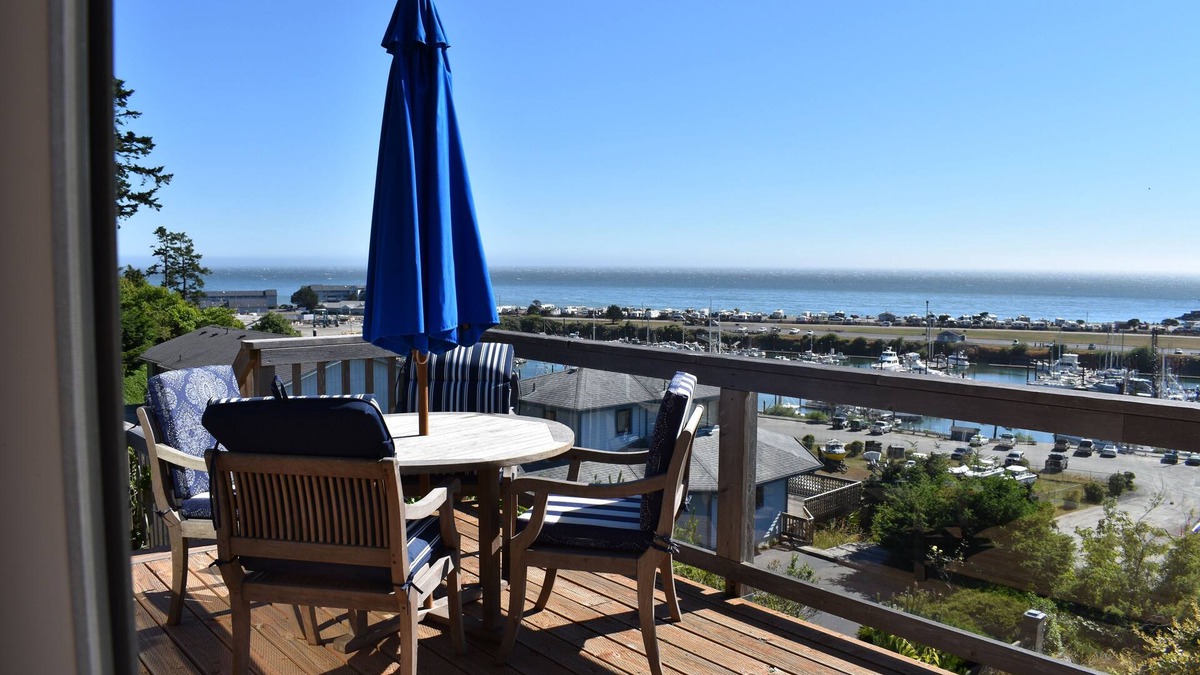 Harbor House | Beautiful Ocean View Home On The Majestic Coast Of Oregon