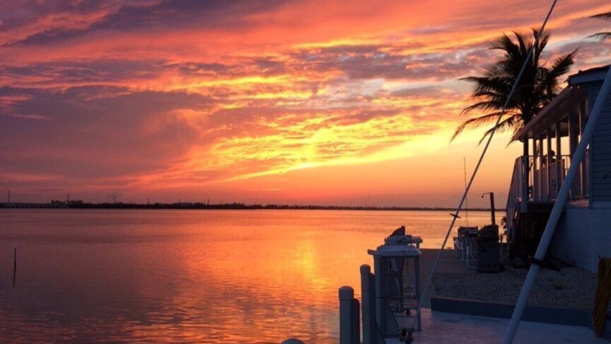 Cudjoe Key House | Beautiful Ocean view with 35' private seawall, 80' Heated Pool, Hottub