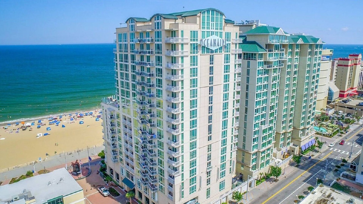 Northeast Virginia Beach Resort | Beautiful Oceanfront 2 bedroom luxury suite at Oceanaire Resort, upscale resort