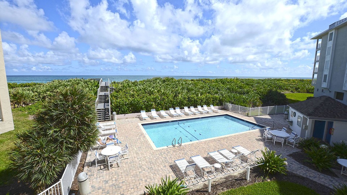 Stuart Condo | Beautiful Oceanfront Retreat in Indian River Plantation-Hutchinson Island