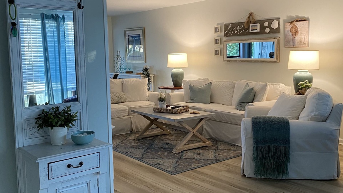 Sandestin Cottage | Beautiful One-Story Cottage Just Minutes From White Sand Beach, with Golf Cart!