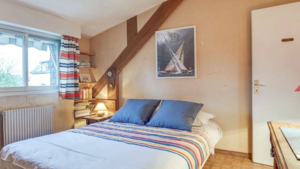 La Trinite-sur-Mer House | Beautiful private villa for 4 guests with WIFI, TV, terrace and parking