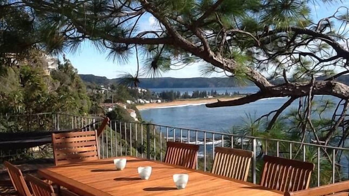 Palm Beach Cottage | 'Beautiful Palms', Palm Beach - weekends, weddings, holidays!
