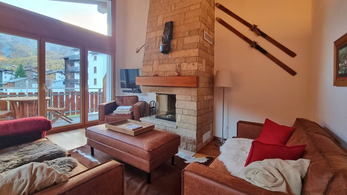 Saas-Fee Apartment | Beautiful penthouse apartment in the centre of Saas-Fee in Haus Serac
