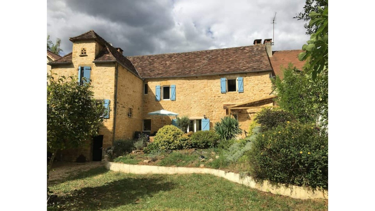 Gourdon House | Beautiful Perigordian house with swimming pool