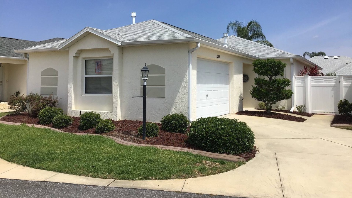 Virginia Trace Villa | Beautiful Pet-Friendly Villa w/ BBQ Grill, & FREE WiFi!
