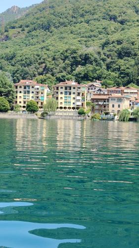 Omegna Apartment | Beautiful Place a Lago d'Orta mit direktem Seezugang