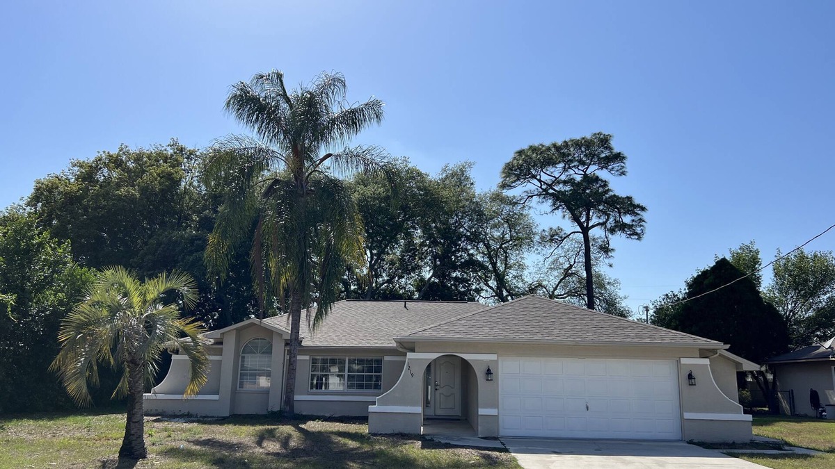 Spring Hill House | Beautiful pool home in Spring Hill FL