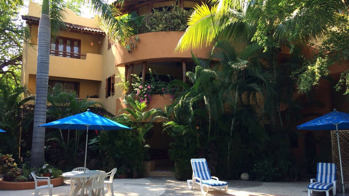 Playa la Madera Condo | Beautiful Pool Side Condo, Ground Level. Close to Beach & Town Center