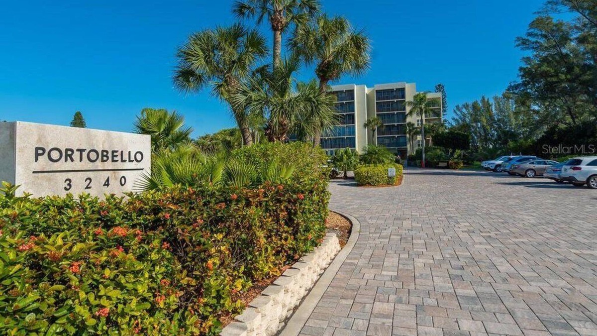Longboat Key Condo | Beautiful Portobello Condo Steps to Private Beach, Tennis and Pool