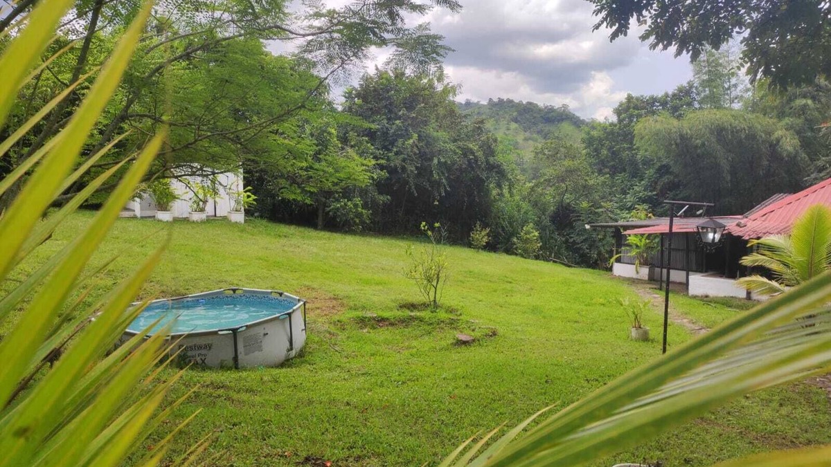 Villeta Villa | Beautiful private villa surrounded by nature 2 hours from Bogotá