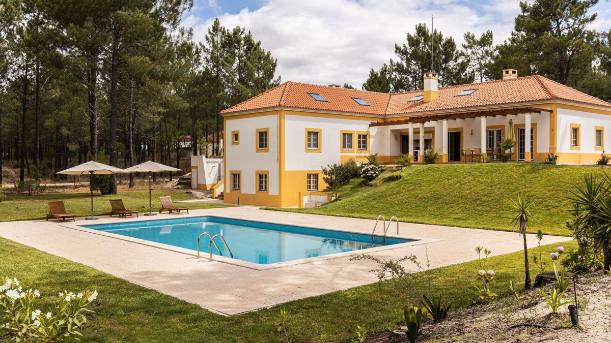 Cachopos House | Beautiful private villa for 8 people with private pool, TV, terrace and parking