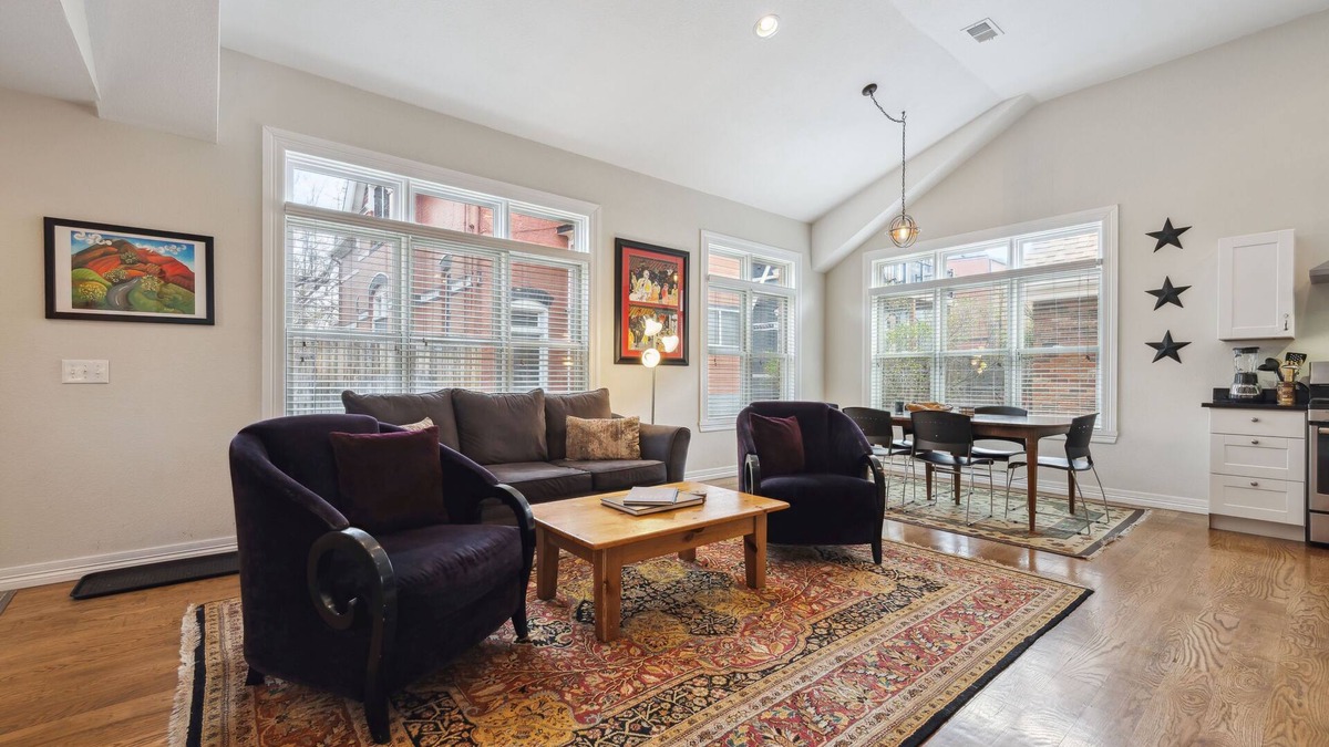 Whittier House | Beautiful Private Carriage House, Heart of Denver, Quiet Yet Close to Everything