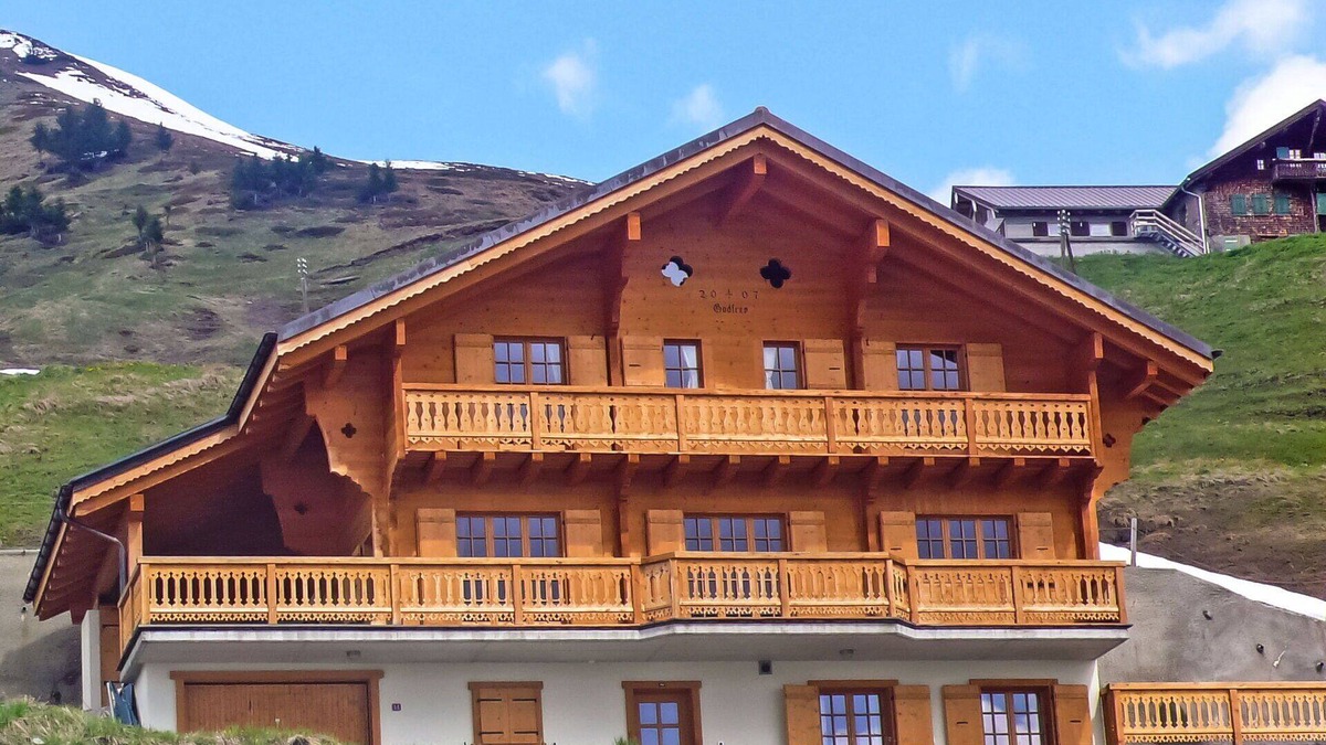 Val d'Illiez House | Beautiful private villa for 10 guests with WIFI, TV and terrace